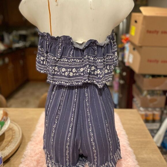 Romper  - Picture 3 of 5